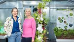 Grit Bürgow und Anja Steglich in ihrer Roof Water Farm